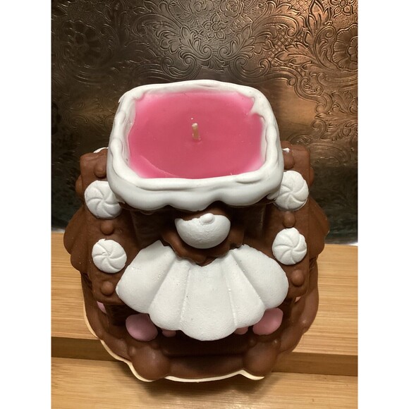 Vintage Avon Gingerbread House Candle Frankincense And Myrrh Fragrance Boxed - Picture 4 of 16
